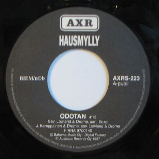 Single: Hausmylly / Los Huevos - Odotan / Vaarallinen aitta