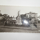 PORT SAINT LOUIS DU RHONE MONUMENT AUX MARTS - pikkukuva 1