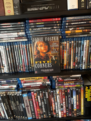 Five corners Jodie Foster