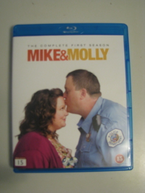 MIKE & MOLLY 1. tuotantokausi