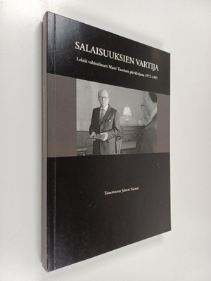 Matti Tuovinen : Salaisuuksien vartija : lehtiä valtiosih...
