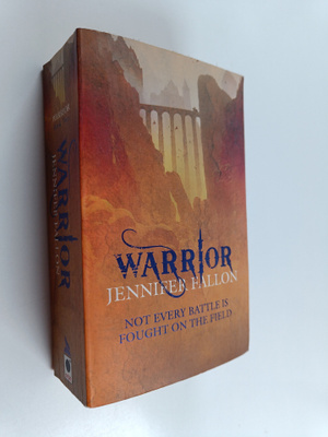 Jennifer Fallon : Warrior