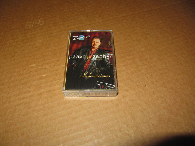 KASETTI: Paavo Ja Zephyr :Kolme Sointua v.1998 GREAT! Agents