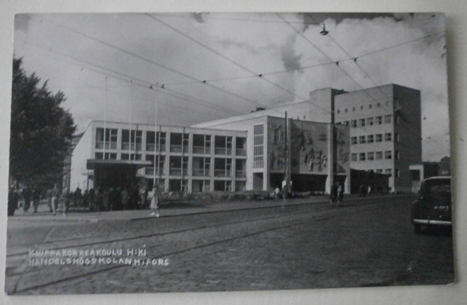 Helsinki, Etu-Töölö, Kauppakorkeakoulu, lippakioski, p. 1957