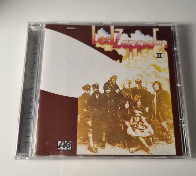 LED ZEPPELIN - II