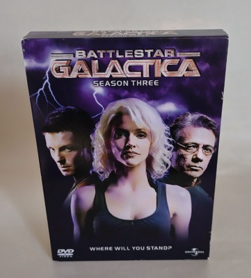 BATTLESTAR GALACTICA (KAUSI 3)