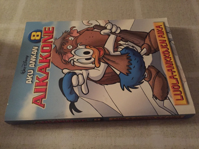 AKU ANKAN AIKAKONE 8 HYVÄ