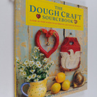 Octopus Publishing Group ym. : Doughcraft Sourcebook - pikkukuva 1