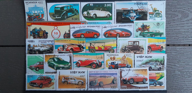 Autot / Autoja Postimerkkejä, Leimattuja 24 kpl