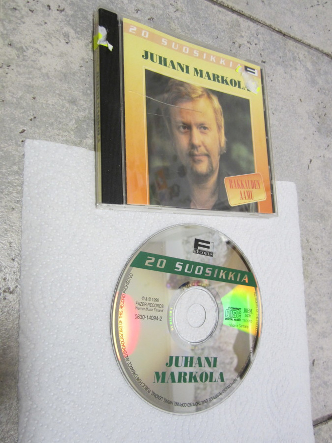 Juhani Markola – Rakkauden Aamu - 20 Suosikkia 1996