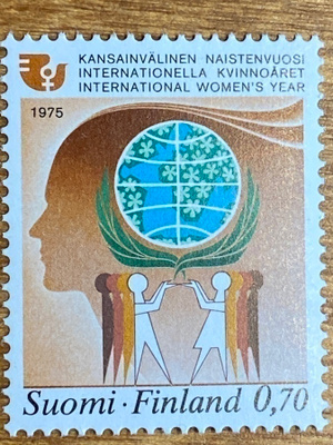 KANSAINVÄLINEN NAISTENVUOSI**