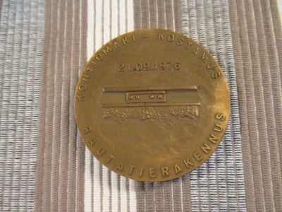 Kontiomäki-Kostamus Rautatierakennus 21.09  1976 mitali /JT.