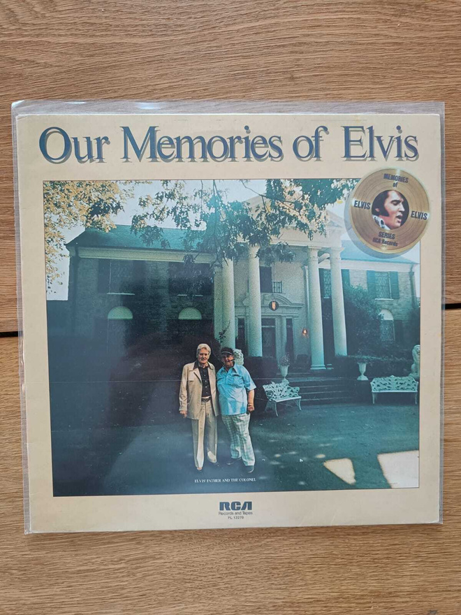 AUCTION - ELVIS OUR MEMORIES OF ELVIS LP UK -79