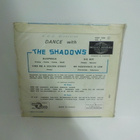 THE SHADOWS - DANCE WITH THE SHADOWS EX-/EX+ 7" - pikkukuva 2