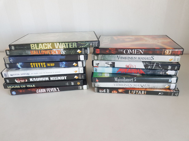 DVD , vanhoja KAUHU... tms. elukuva yht. 15 kpl.