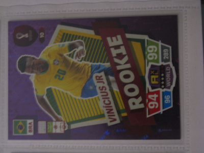 2022 Panini Adrenalyn XL FIFA World Cup Qatar Rookie Viniciu