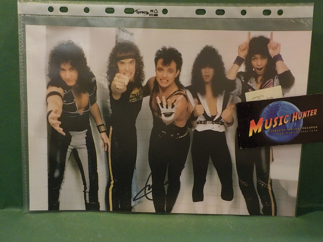 QUEENSRYCHE KUVA GEOFF TATEN NIMMARILLA