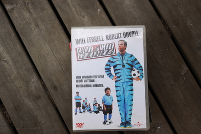 Pelkoa ja inhoa nappulaliigassa DVD