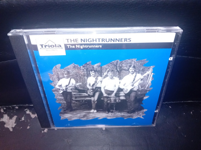 CD The Nightrunners : The Nightrunners ( SIS POSTIKULU )