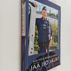 Kun isolla kengällä astuu, jää iso jälki - pikkukuva 1