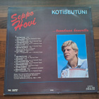SEPPO HOVI - KOTISEUTUNI . LP - pikkukuva 2