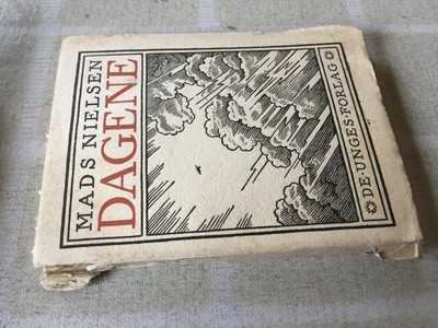 MADS NIELSEN DAGENE 1920 LUKU