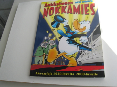 ANKKALINNAN NOKKAMIES PEHMEÄKANTINEN V. 2009