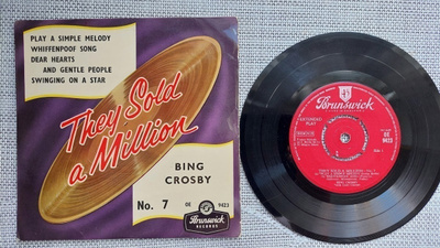 7" Bing Crosby: They Sold a Million No. 7
