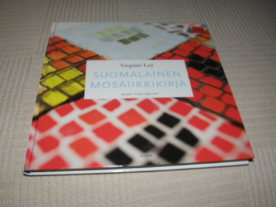 Virginie Loy Suomalainen mosaiikkikirja