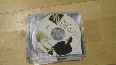 Tuure Kilpeläinen lusikat laatikossa cds