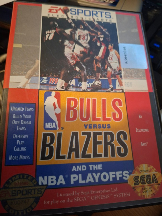 Sega Genesis Bulls vs Blazers in the NBA Playoffs CIB