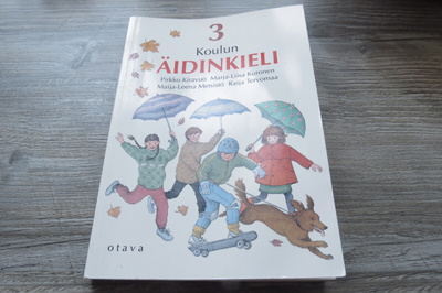3 KOULUN ÄIDINKIELI  1 PAINOS 1989