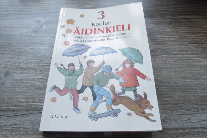 3 KOULUN ÄIDINKIELI  1 PAINOS 1989