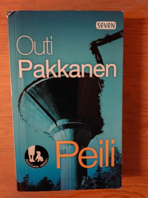 Outi Pakkanen: Peili (pokkari)