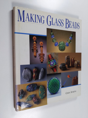 Cindy Jenkins : Making glass beads