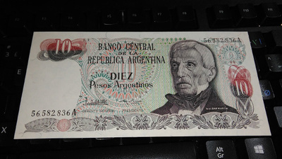 Argentiina 10 pesos 1983-84 P313 UNC