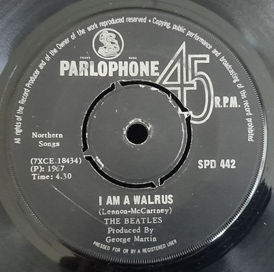 Beatles - I am the walrus virhepainos 7"