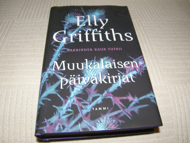 Elly Griffiths Muukalaisen päiväkirjat  -sid