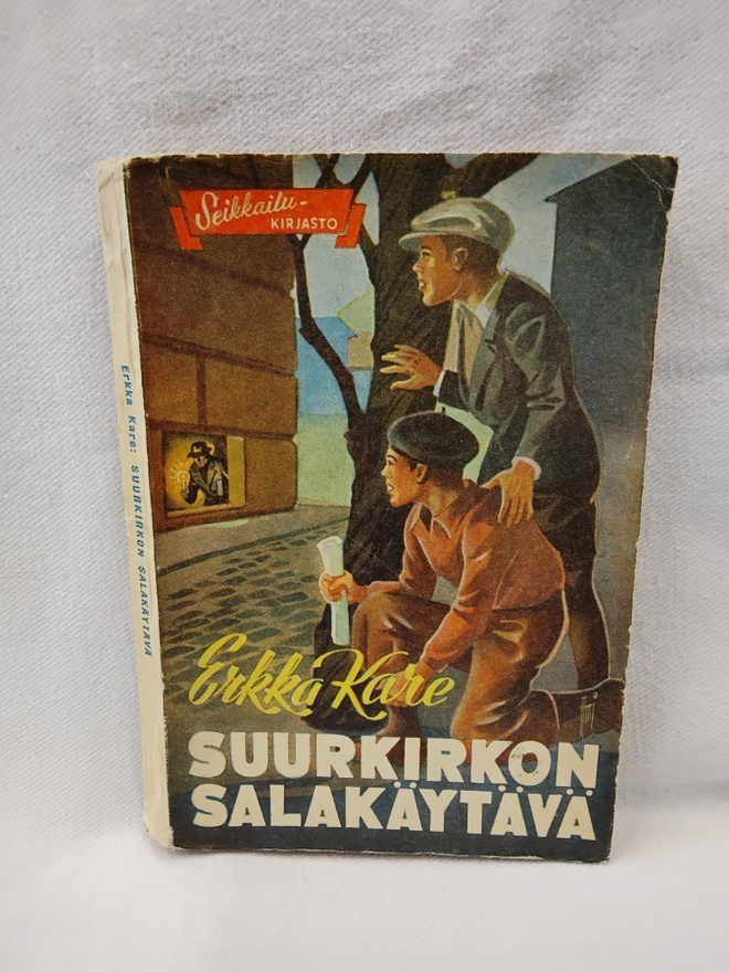 Suurkirkon salakäytävä - Erkka Kare 1.p