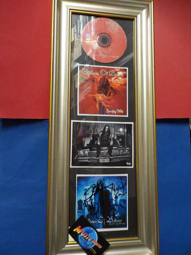 CHILDREN OF BODOM TAULU KOKO BÄNDIN NIMMAREILLA