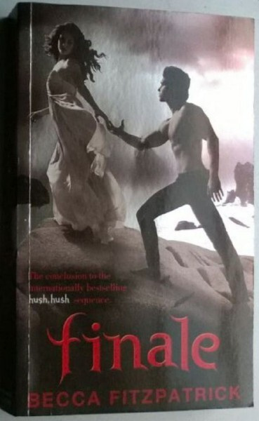 Becca Fitzpatrick: Finale (The Hush, Hush Saga 4) soft cover