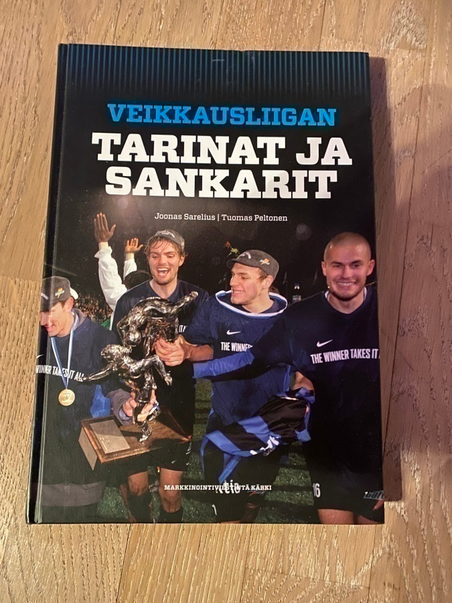 Veikkausliigan tarinat ja sankarit- kirja