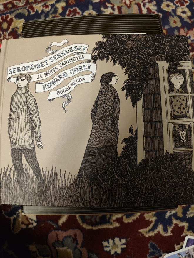Edward Gorey Sekopäiset serkukset ja muita tarinoita