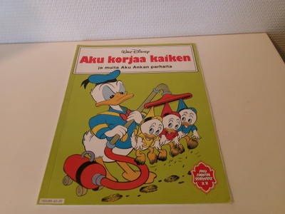 Aku korjaa kaiken  ja muita Aku Ankan parhaita (1992)
