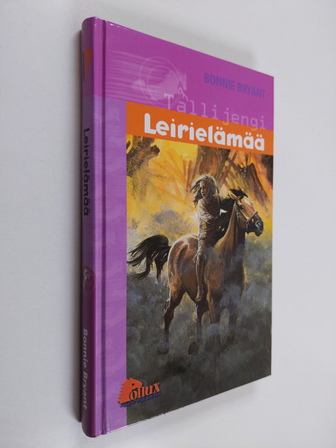 Bonnie Bryant : Leirielämää