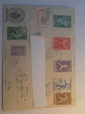 Postitus lisämerkeillä 1945
