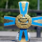 Uudenmaan Prikaatin risti. Valmistajan leimalla. Halkaisija - pikkukuva 5