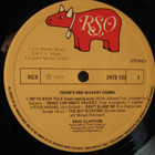 Eric Clapton: There´s One In Every Crowd LP. - pikkukuva 2