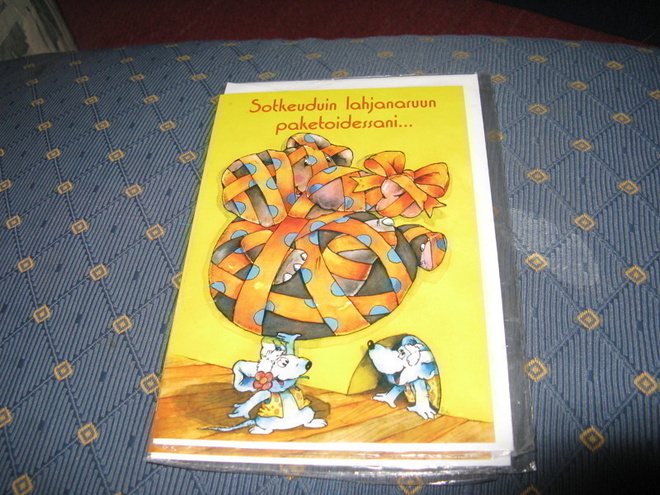 Sotkeuduin lahjanaruun... hiiret, taittokortti, uusi