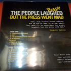 THE CLASH -THE PEOPLE LAUGHED BUT THE PRESS WENT MAD UUSI LP - pikkukuva 2